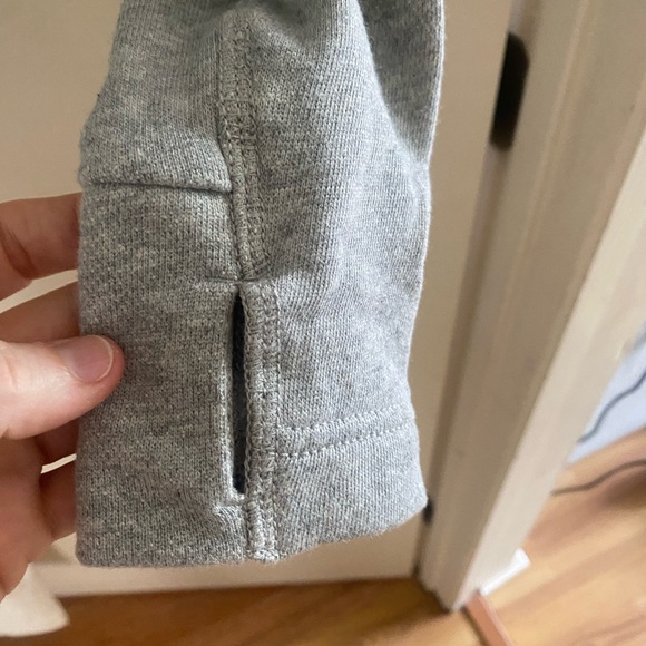 NWT Cropped Free People Movement Sweatshirt. Size XSmall - Picture 4 of 12